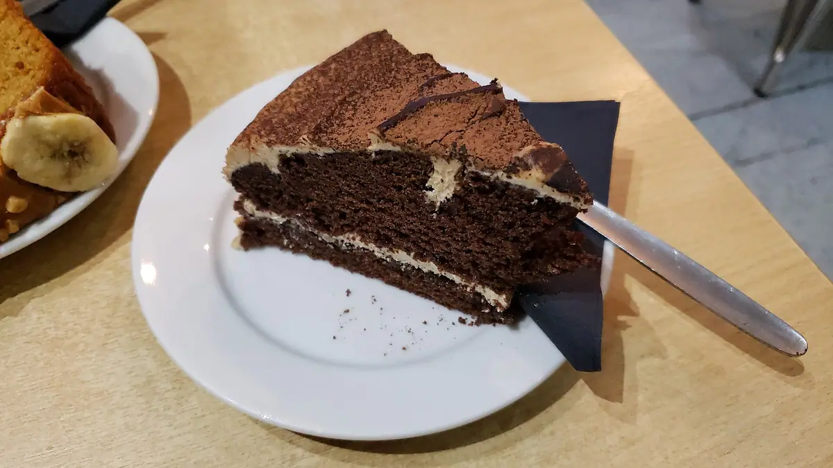 Cakes by Kitchen – cake maker in Stockton Heath, Warrington